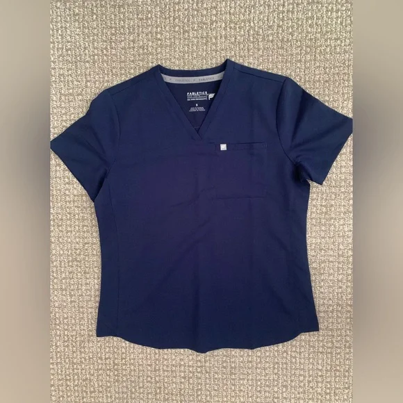 Fabletics Jogger Set - Picture 2 of 6